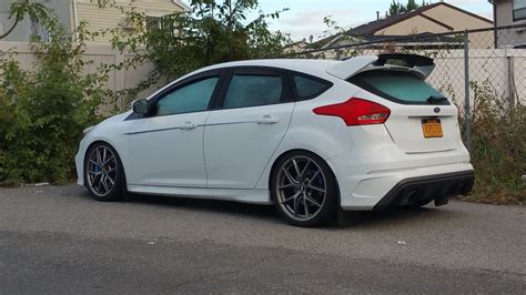 Ford Focus RS Mk3 White BBS CI-R Wheel | Wheel Front