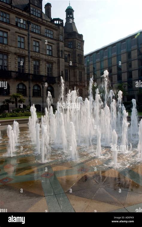 Fountain in Sheffield Peace Gardens outside Sheffield Town Hall Stock ...