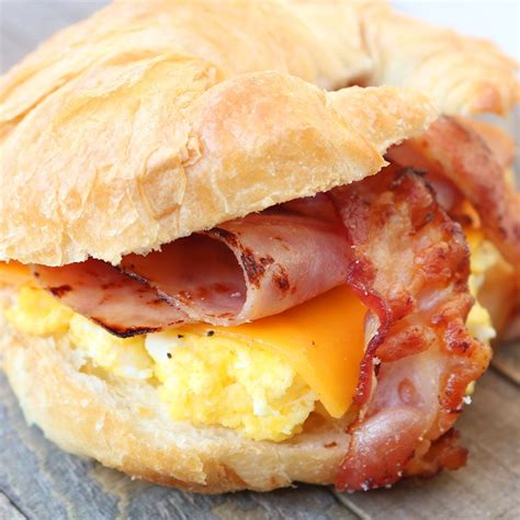 Breakfast Sandwich | Recipe | Sandwiches, Breakfast sandwich, Bacon breakfast sandwiches