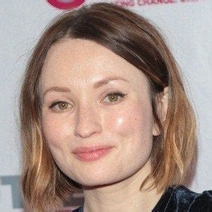 Emily Browning - Age, Family, Bio | Famous Birthdays