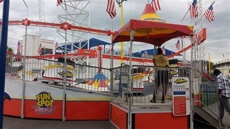 Fun Spot America (Orlando) - Tilt-A-Whirl