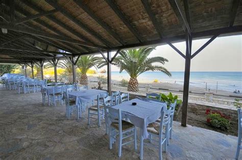 GLYFADA RESTAURANT AND BEACH BAR, Gytheio - Restaurant Reviews, Photos & Phone Number - Tripadvisor