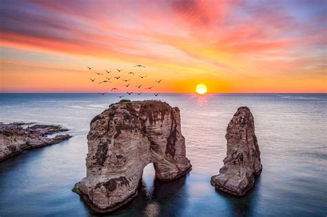 Raouche Rock, Lebanon