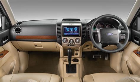 Ford Endeavour interior