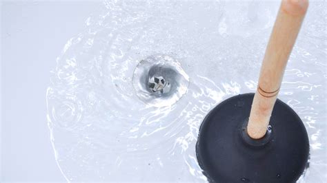 6 Easy Tips to Unclog Your Shower Drain & Get Rid of Clogs - Gold Coast Plumbing Company