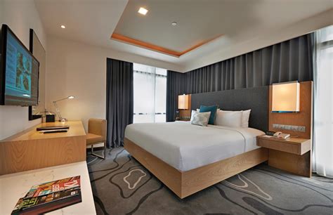 Berjaya Times Square Hotel, Kuala Lumpur in Malaysia - Room Deals ...