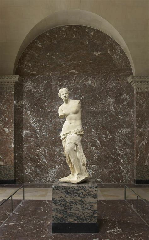 statue ; Vénus de Milo - Louvre Collections