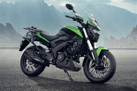 2022 Bajaj Dominar 400 launched with factory-fitted touring accessories ...