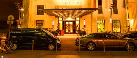 ᐅ The Ritz-Carlton, Berlin mit Fotos & Preisvergleich - 5 Sterne Hotel