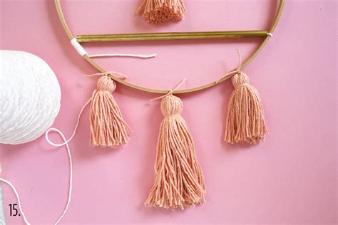 Pin by thaizy alves on diy | Diy wall hanging yarn, Yarn wall hanging, Diy wall art