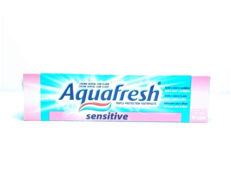 AQUAFRESH TOOTHPASTE SENSITIVE 107G – Sam's Bread & Butter Express