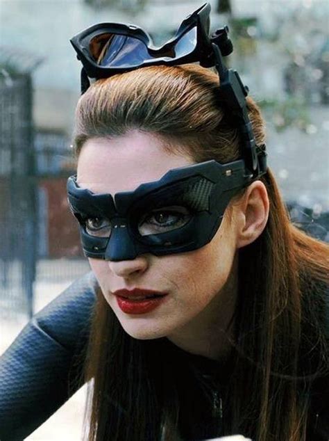 Anne Hathaway Catwoman