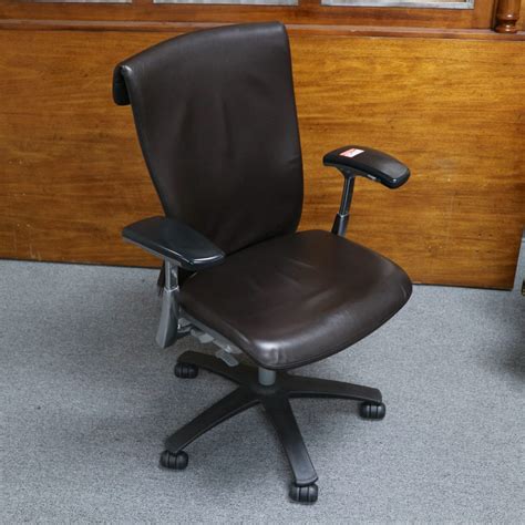 Knoll Task Chair - Leather | Office Furniture Liquidations