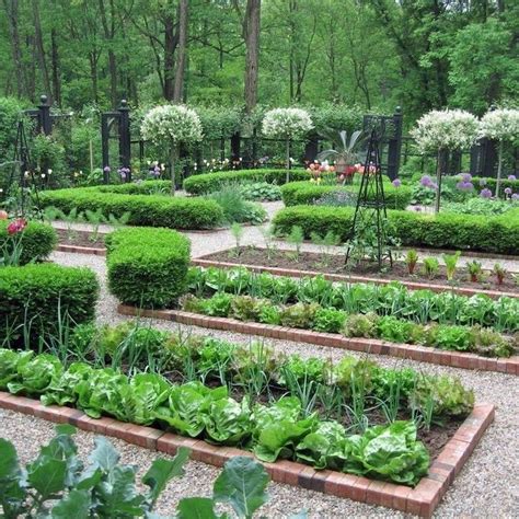 95+ Beautiful Modern English Country Garden Design Ideas | Home vegetable garden design, English ...