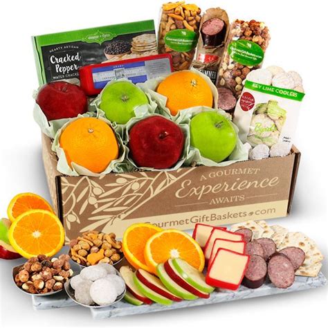 Farmers Market Gift Box | Gourmet gift baskets, Fruit gifts, Holiday fruit