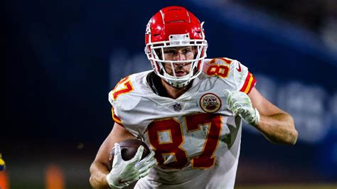 Chiefs vs. Rams: Travis Kelce Highlights