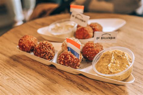 The Best Traditional Dutch Foods in the Netherlands and Where to Try ...