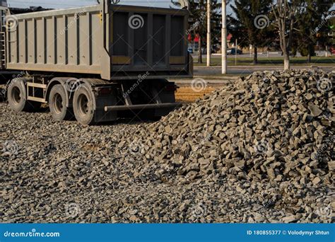 how far will a dump truck load of gravel go - Sau Riggins