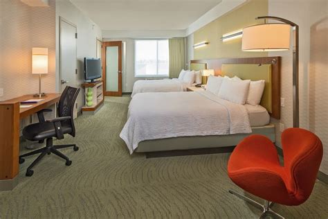 SpringHill Suites by Marriott New York LaGuardia Airport in New York ...