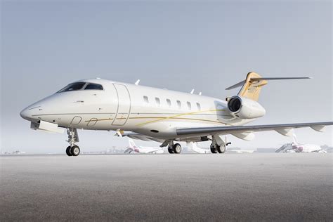 Bombardier Challenger 350 - Skyllence