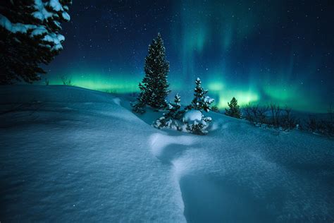 Download Star Snow Winter Night Nature Aurora Borealis HD Wallpaper