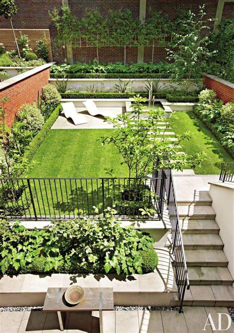 Landscape Inspiration: A Dozen Lush & Lovely Townhouse Backyards | Apartment Therapy