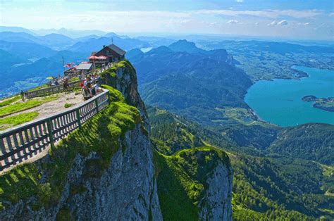 Salzkammergut: Austria's Wondrous Lake District