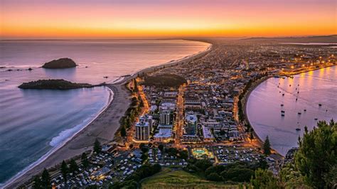 Tauranga aerial view - backiee