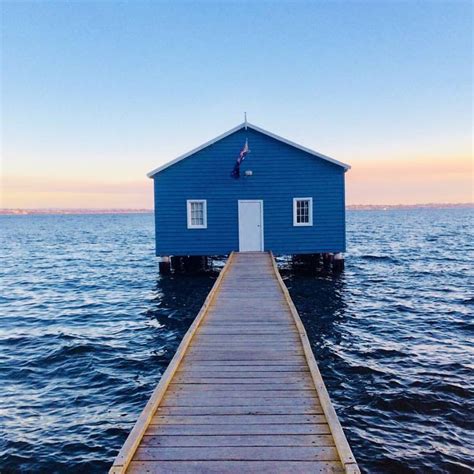 The famous Blue House in Perth, a friend posted this on Facebook figured it belongs here : r ...