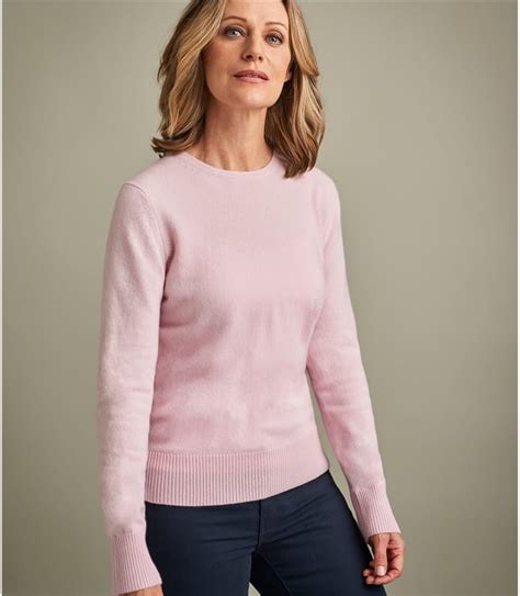 Pink Lace | Womens Luxurious Pure Cashmere Crew Neck Sweater | WoolOvers US