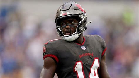 New Update on Bucs WR Chris Godwin Reveals More Significant Injury