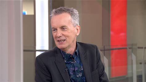 Frank Skinner breaks down in tears on live radio as he reveals former ...