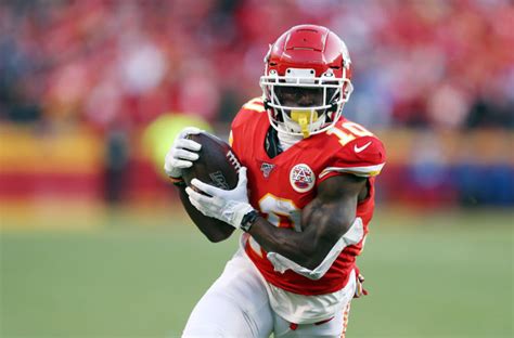 Kansas City Chiefs: Is Tyreek Hill the best wide receiver in the NFL?