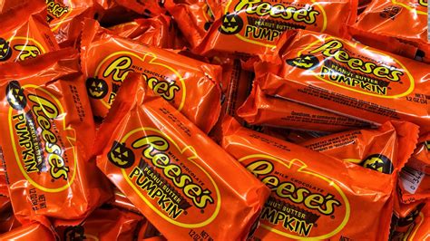 Halloween candy poll: Reese's Peanut Butter Cups are America's favorite - CNN