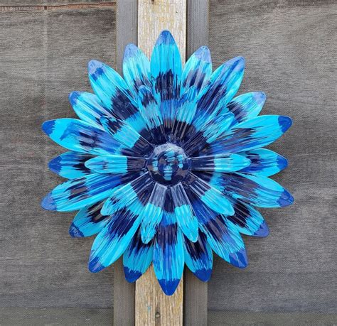 Large Metal Flower Wall Art/ Flower Wall Decor/ Garden Fence - Etsy