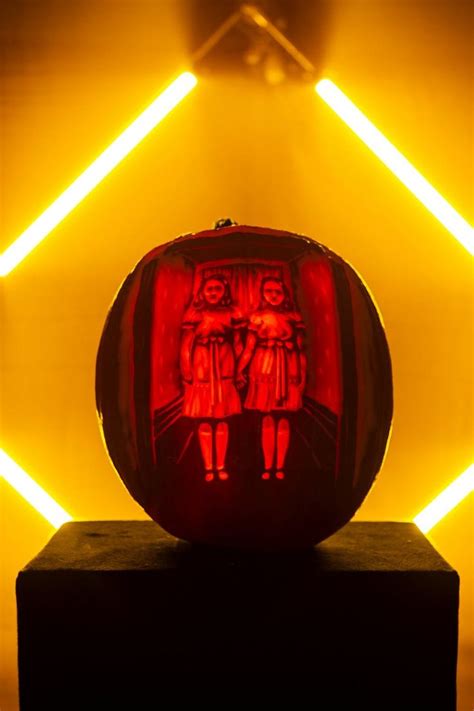 Watch This Mesmerizing Pumpkin Carving Video of the Sanderson Sisters, Wednesday Addams, and the ...