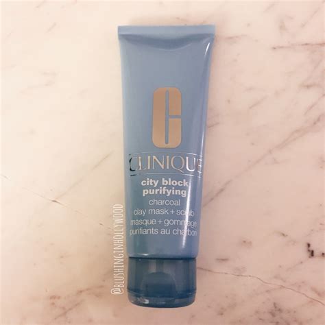 clinique-city-block-purifying-charcoal-clay-mask-and-scrub - Blushing in Hollywood