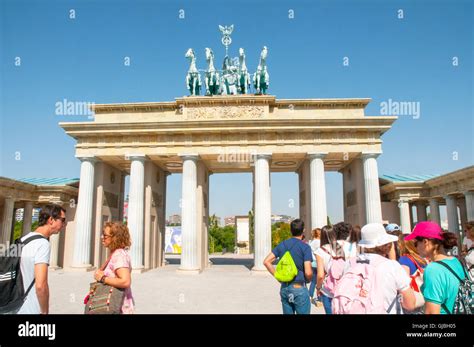 Entrance to Parque Europa. Torrejon de Ardoz, Madrid province, Spain Stock Photo - Alamy