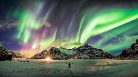 Chasing the Northern Lights in Canada: Yellowknife vs Whitehorse ...