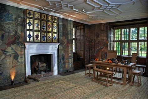 32 best Tudor interiors & exteriors images on Pinterest | Castles ...