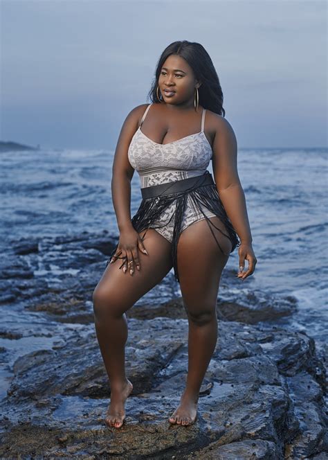 WOW, Sista Afia breaks the Internet with her curves on Display, See ...