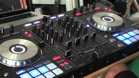 How to Use DJ Mixing Decks (Updated for 2020) – The DJ Planet