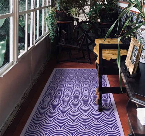 Japanese Wave pattern retro rug - TenStickers