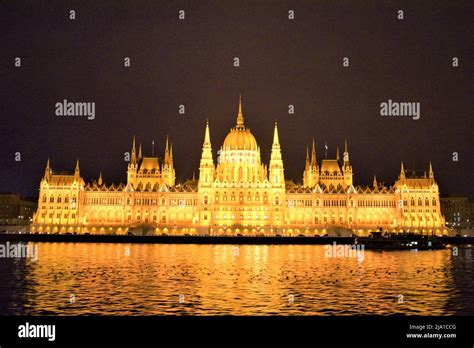 The Hungarian Parliament Building at Night Stock Photo - Alamy