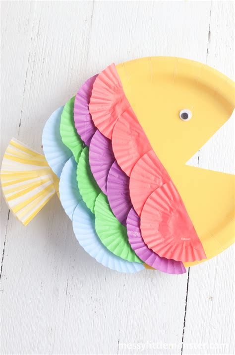 Rainbow Fish Paper Plate Craft - Messy Little Monster