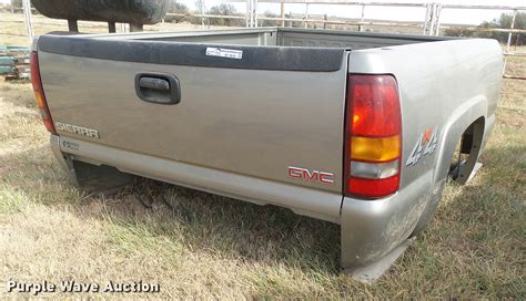 GMC Sierra 2003 GMC pickup truck bed in Meade, KS | Item BY9639 sold ...