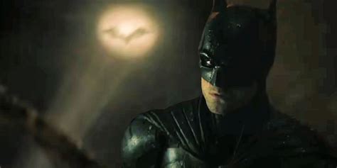 Who Made The Batman's Bat-Signal - Bruce Wayne Or Jim Gordon?