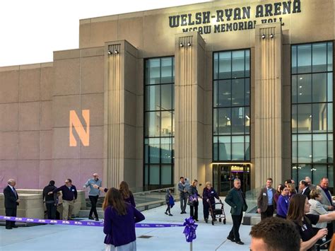 The New Welsh-Ryan Arena is the most intimate and accessible arena in Chicago – The Forest Scout