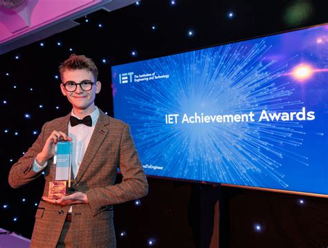 World-leading engineers celebrated at IET Achievement Awards | Engineering and Technology Magazine