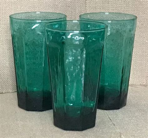 OLD FASHIONED PANELED Emerald Green Tall Drinking Glass Set Of 3 $30.00 ...